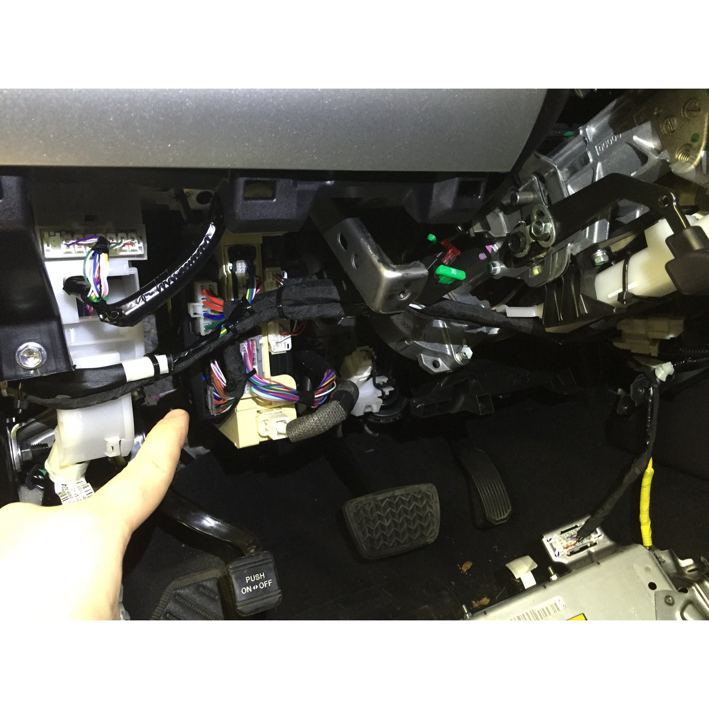 Tesa 51618 Fabric Harness Tape (BMW / Mercedes) | Interior Use | 3/4" Width x 82 Foot Length Roll - Lockdown Security